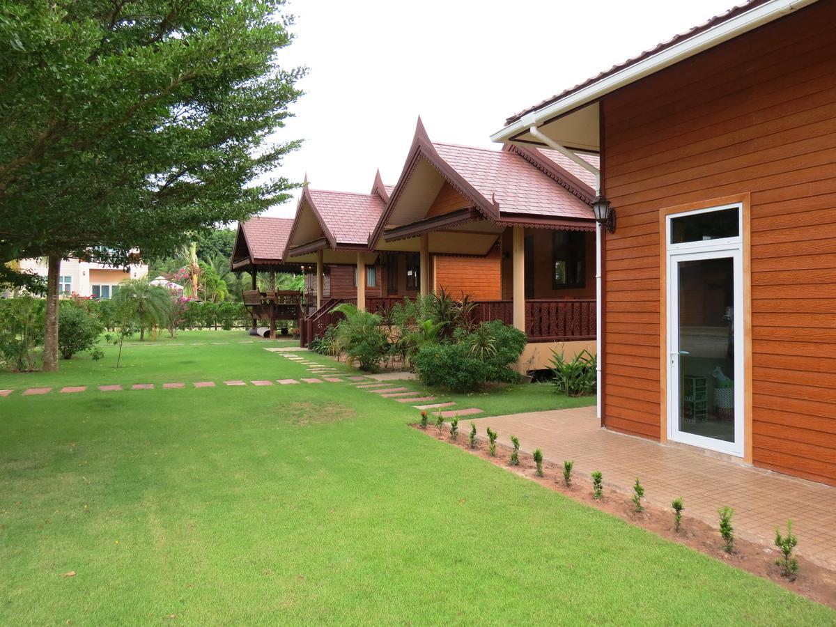 Pongsin Resort Khun Han Ngoại thất bức ảnh