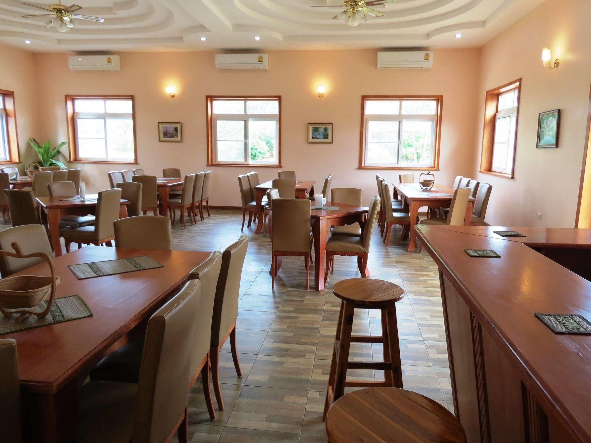Pongsin Resort Khun Han Ngoại thất bức ảnh