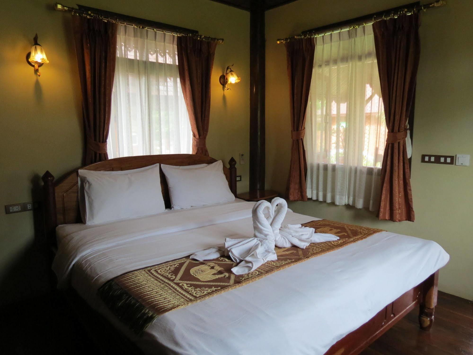 Pongsin Resort Khun Han Ngoại thất bức ảnh