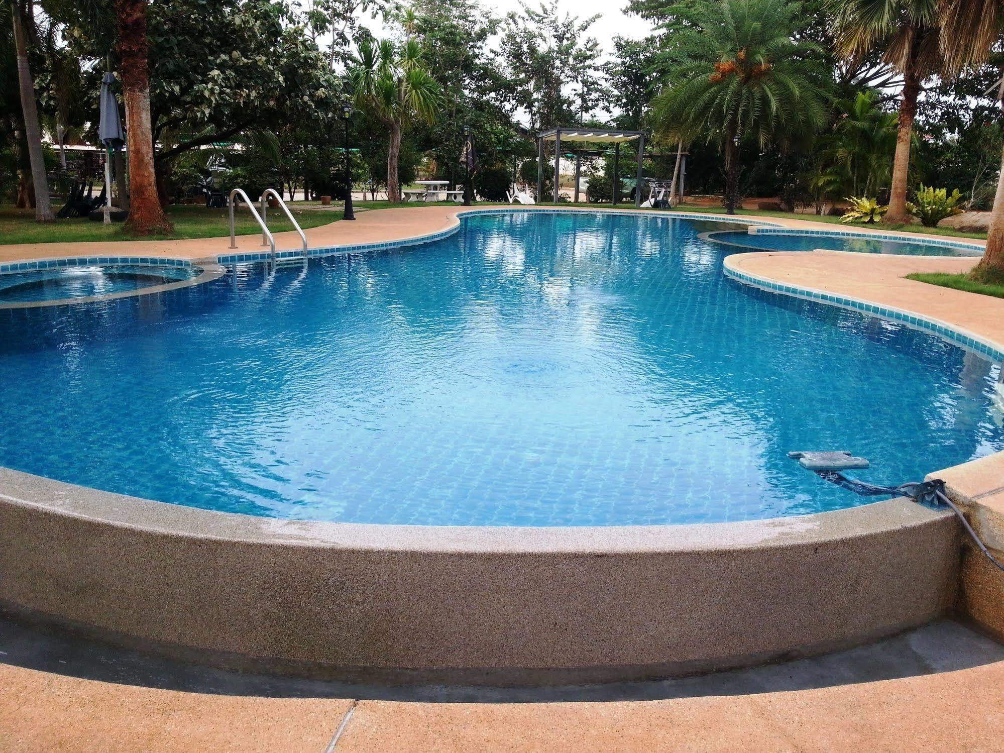 Pongsin Resort Khun Han Ngoại thất bức ảnh